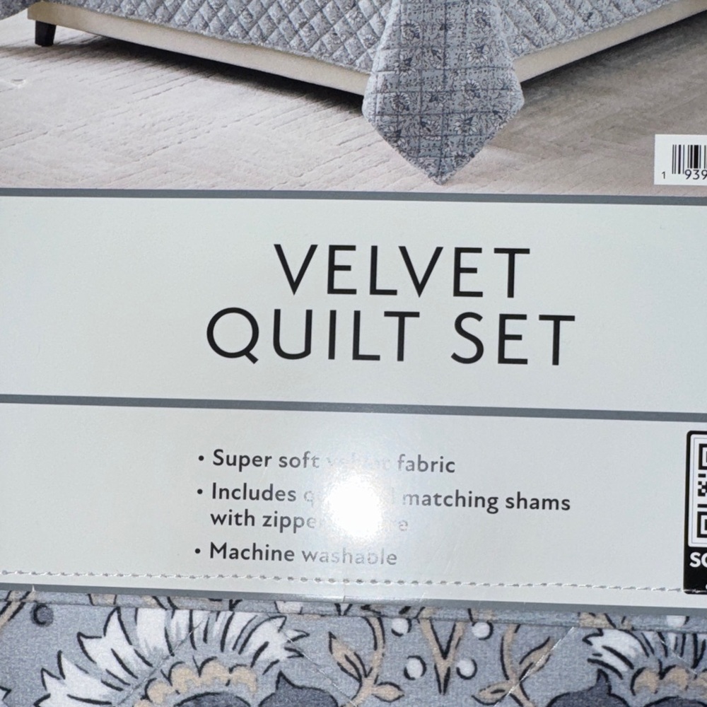 Member's Mark Velvet Quilt Set - Blue Gray - Picture 3 of 9
